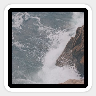 ocean waves on rocks Sticker